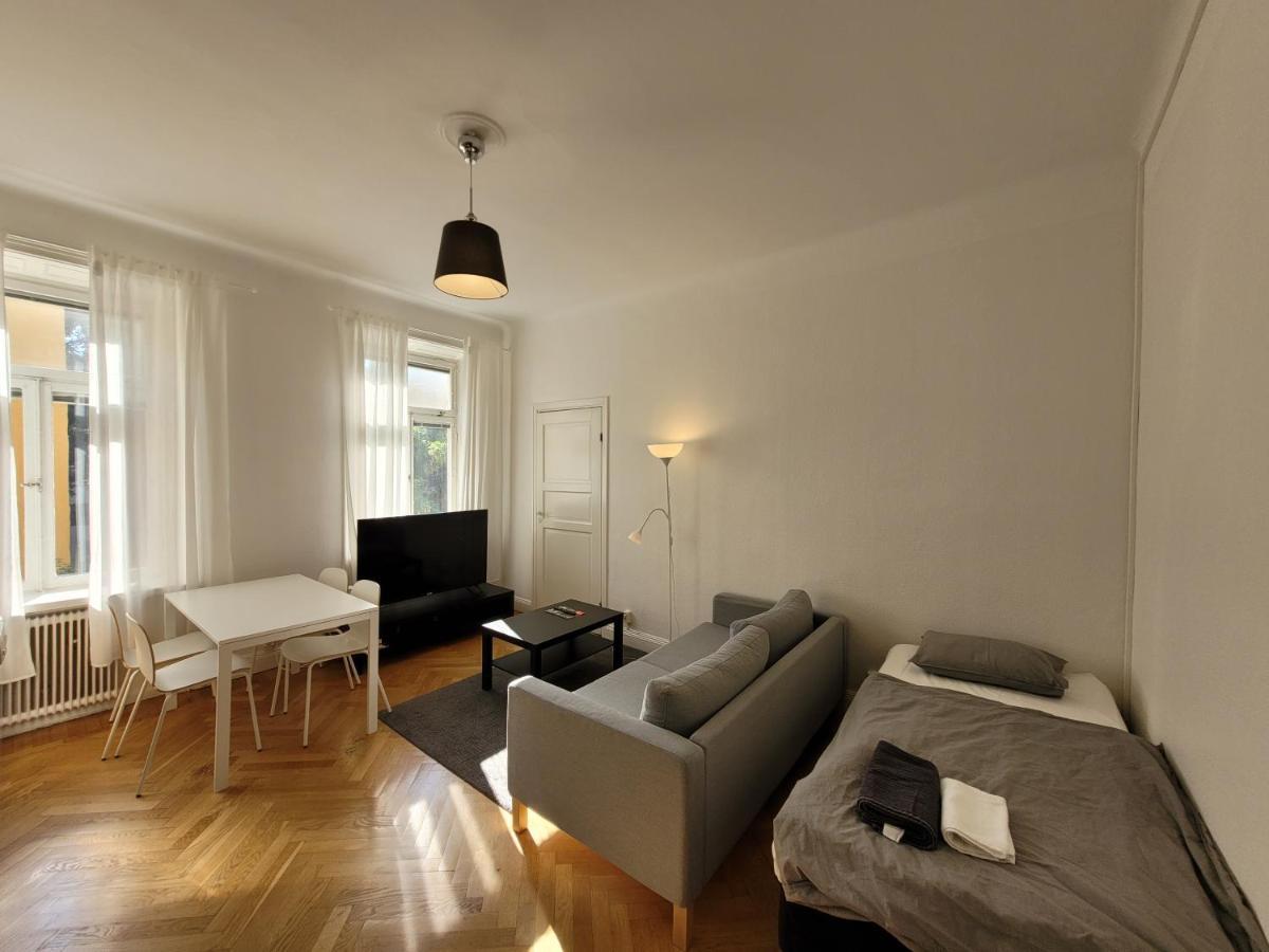 Home Inn Vmg Стокгольм Экстерьер фото