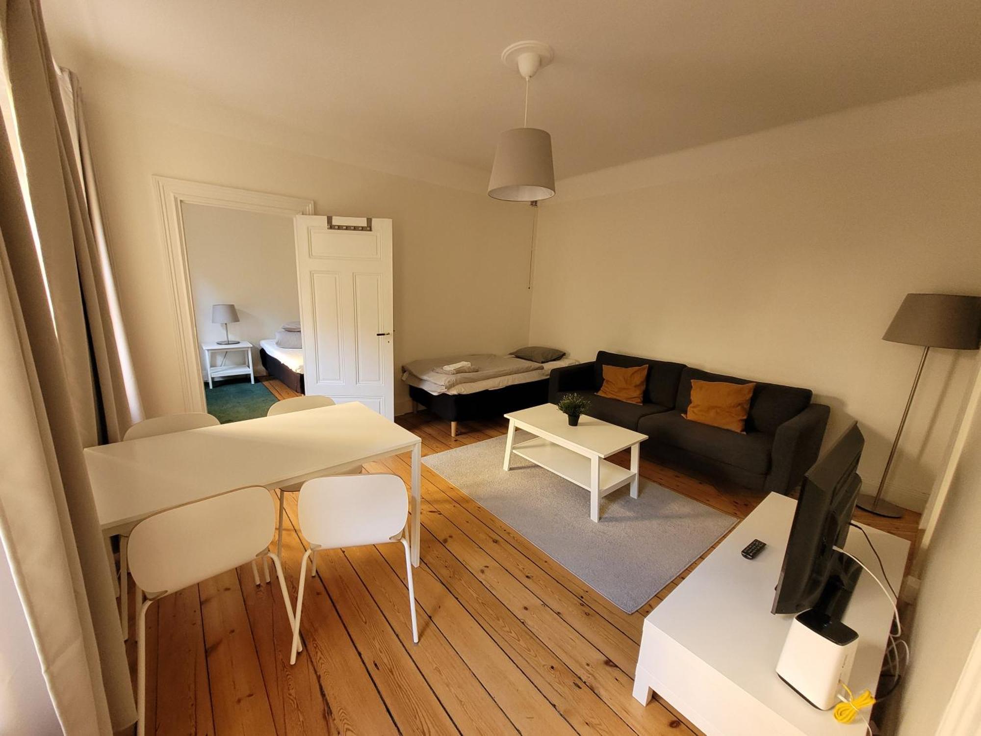 Home Inn Vmg Стокгольм Экстерьер фото
